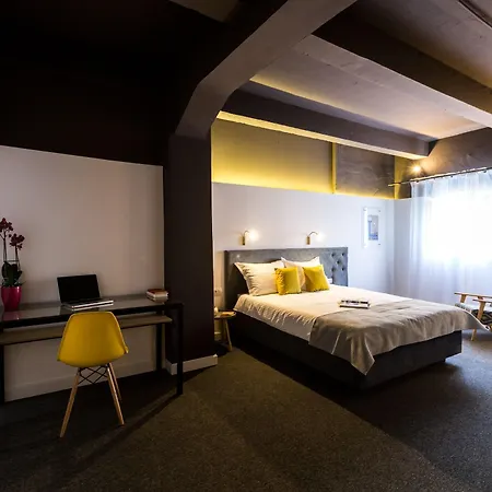 Bohemian Garni - Skadarlija Hotel