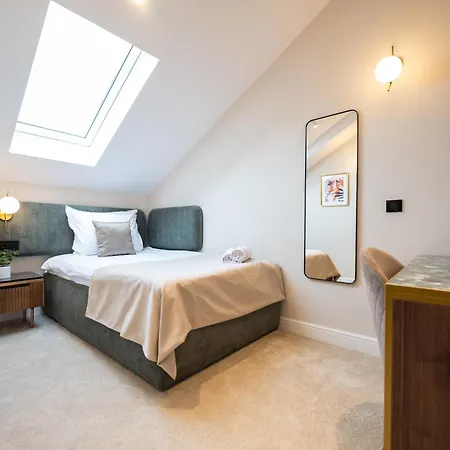 Bohemian Garni - Skadarlija Hotel 3*