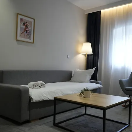 Bohemian Garni - Skadarlija Hotel