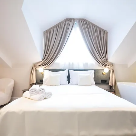 Bohemian Garni - Skadarlija 3*