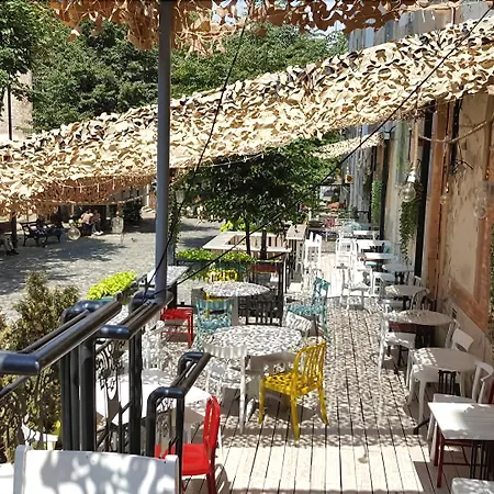 Bohemian Garni - Skadarlija Hotel