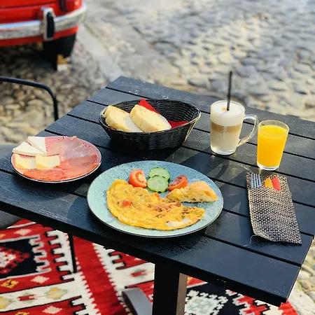 Bohemian Garni - Skadarlija Belgrado