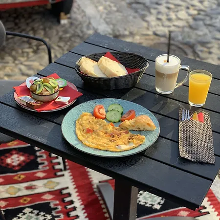 Bohemian Garni - Skadarlija Hotel